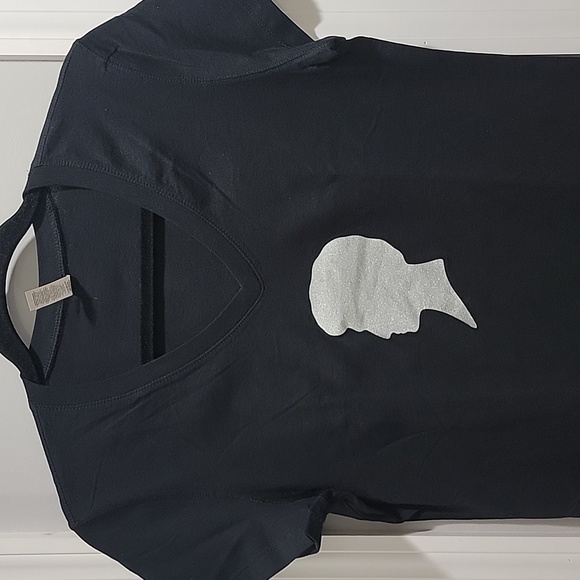 Bella Canvas Schwarzhopf V-Neck T-Shirt 100% Cotton NWOT - Picture 3 of 8